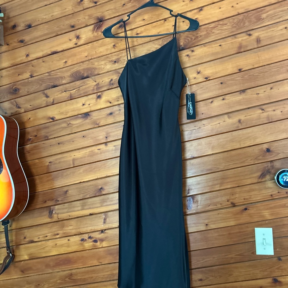 Elegant Black One-Shoulder Dress